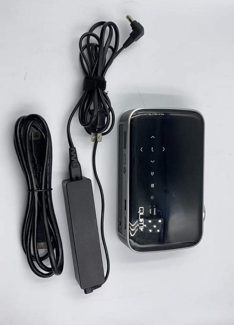 Vivitek QUMI プロジェクター QUMI-Q8-BK ▲ 動作品！中古