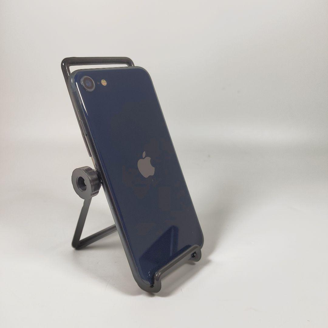 AA4671A Apple iPhone SE3 64GB 3世代 美品