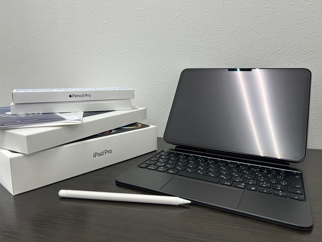 iPad Pro(M4)本体とMagic Keyboardセット