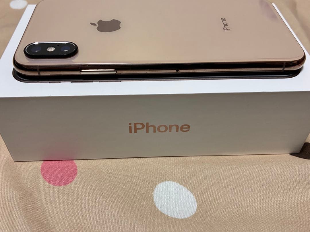 Apple iPhone XS ゴールド 本体　512GB