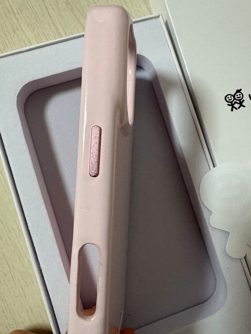 美品　Urban Sophistication iPhone16ケース