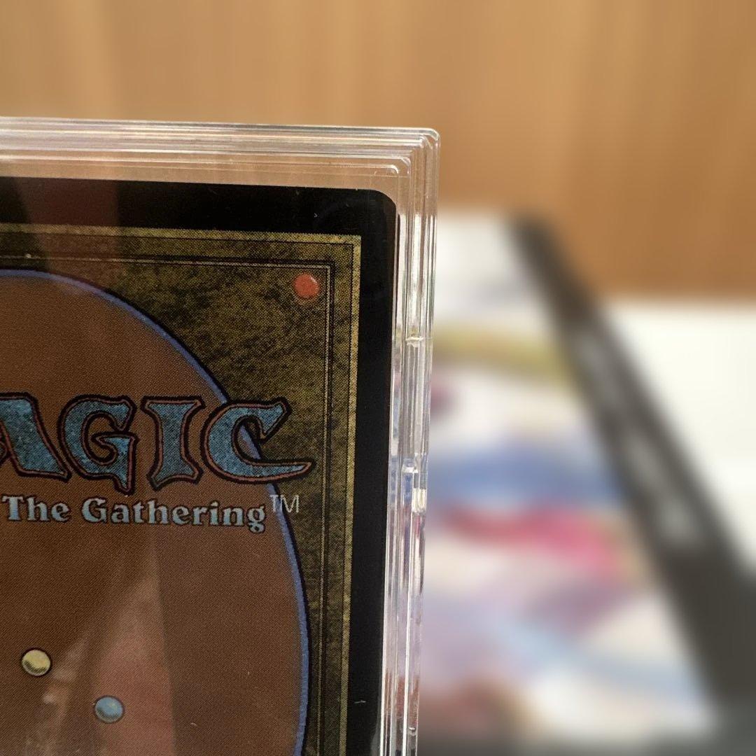 MTGファイナルファンタジー大召喚士、ユウナ　ボーダーレス　foil