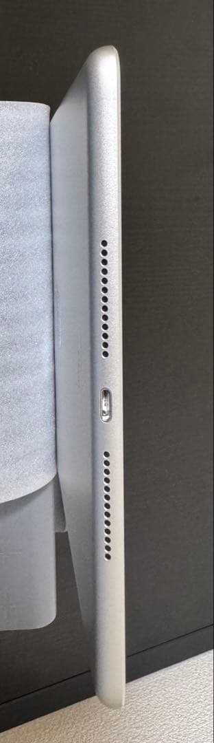 iPad 第8世代 32GB シルバー Wi-Fi バッテリー81%