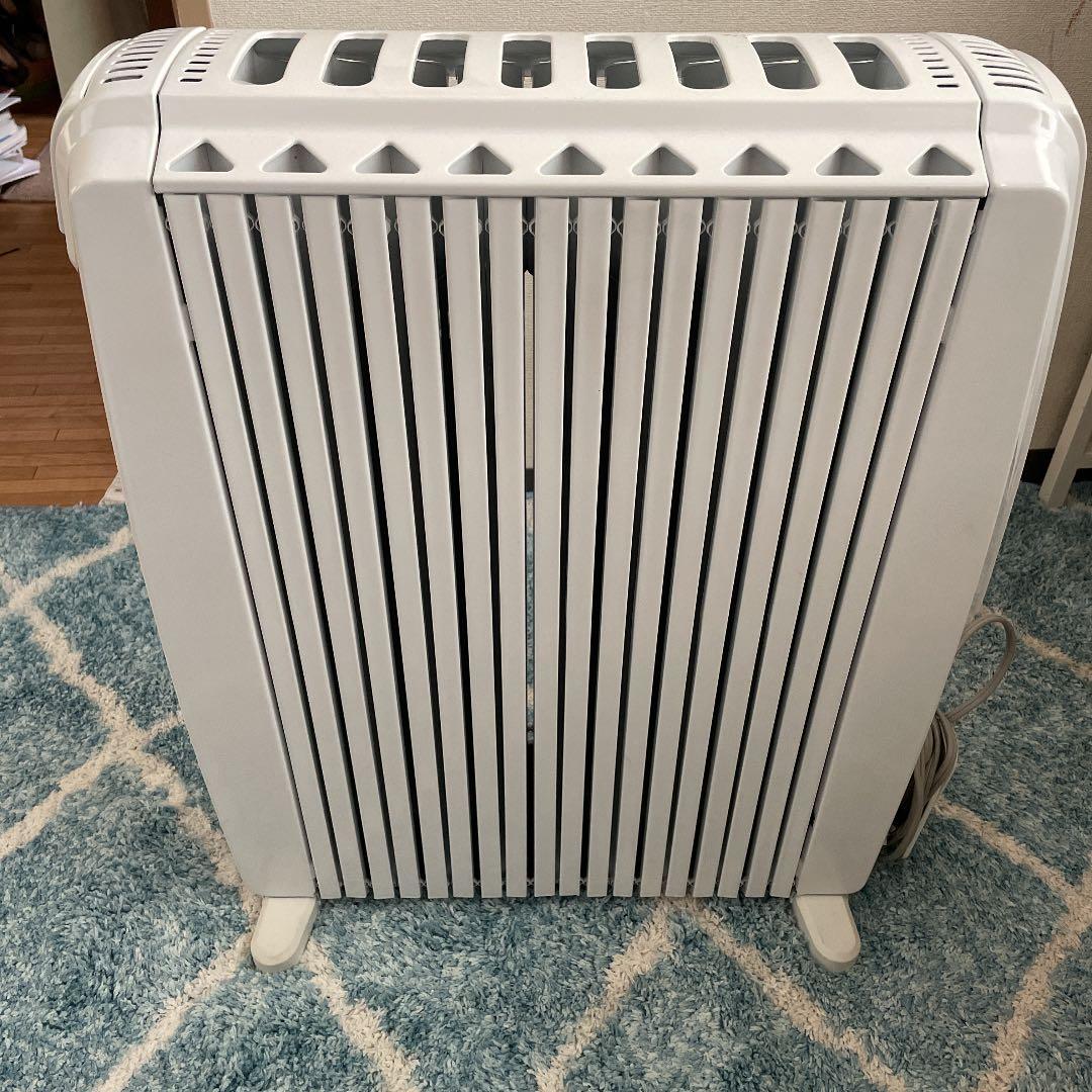 送料込デロンギオイルヒーター気持ちのいい暖かさ　安心安全あったかい　ECOモード