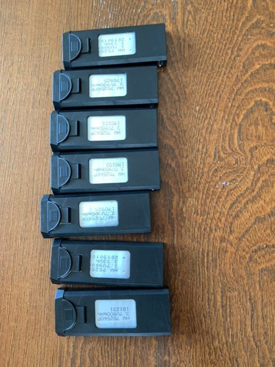 ドローン用　バッテリー