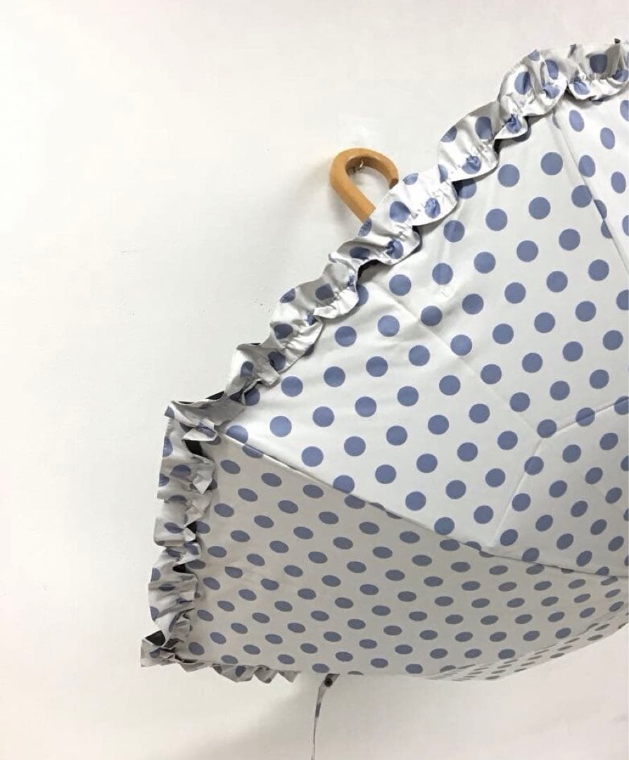 サンバリア100 折りたたみ　日傘　2段折　水玉　フリル　ドット