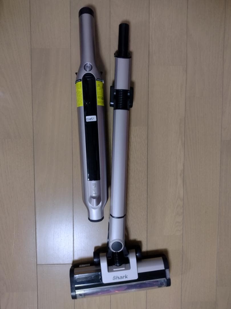 シャーク★コードレスクリーナー★CS851JMVAE★バッテリー新品と大差なし