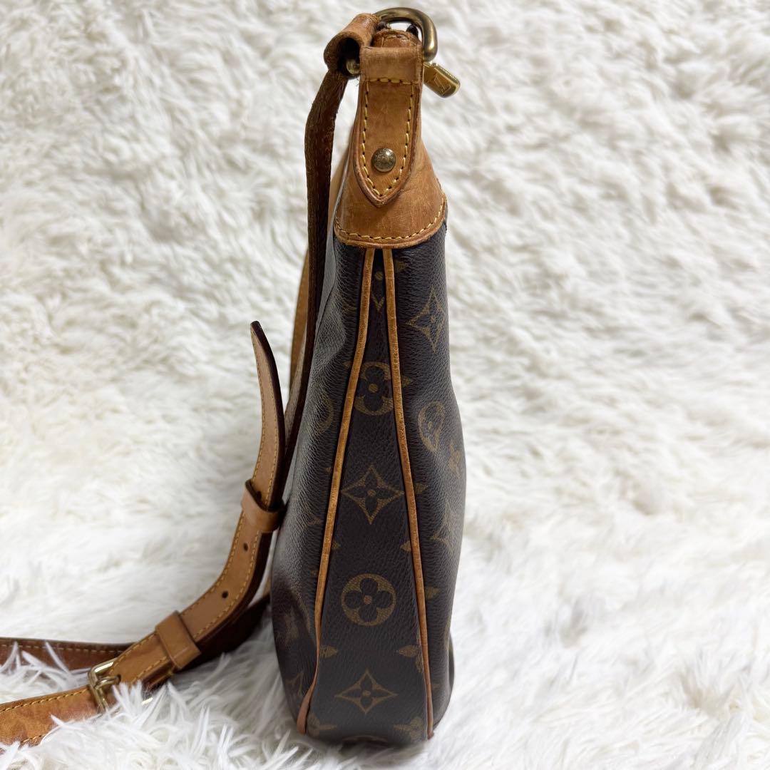 美品✨ルイヴィトン オデオン PM モノグラム ショルダーバッグ サコッシュ 茶