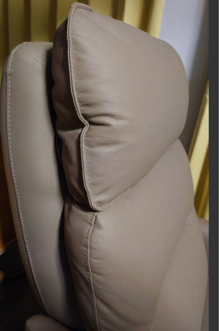 美品　ニトリ 電動リクライニングパーソナルチェアLE01-2