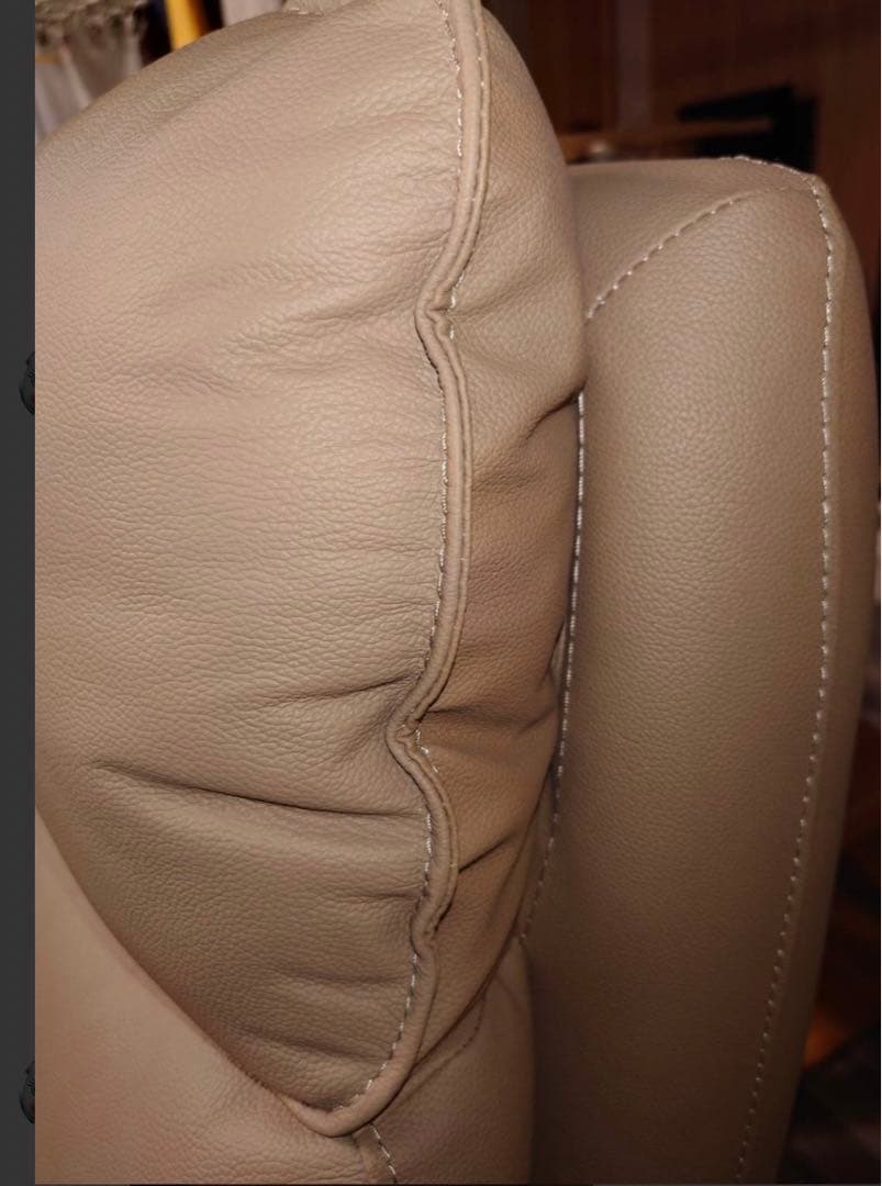 美品　ニトリ 電動リクライニングパーソナルチェアLE01-2