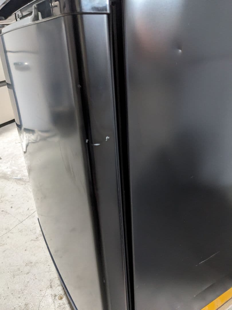 comfee ノンフロン冷凍冷蔵庫　90L　RCT90BL　2024年製