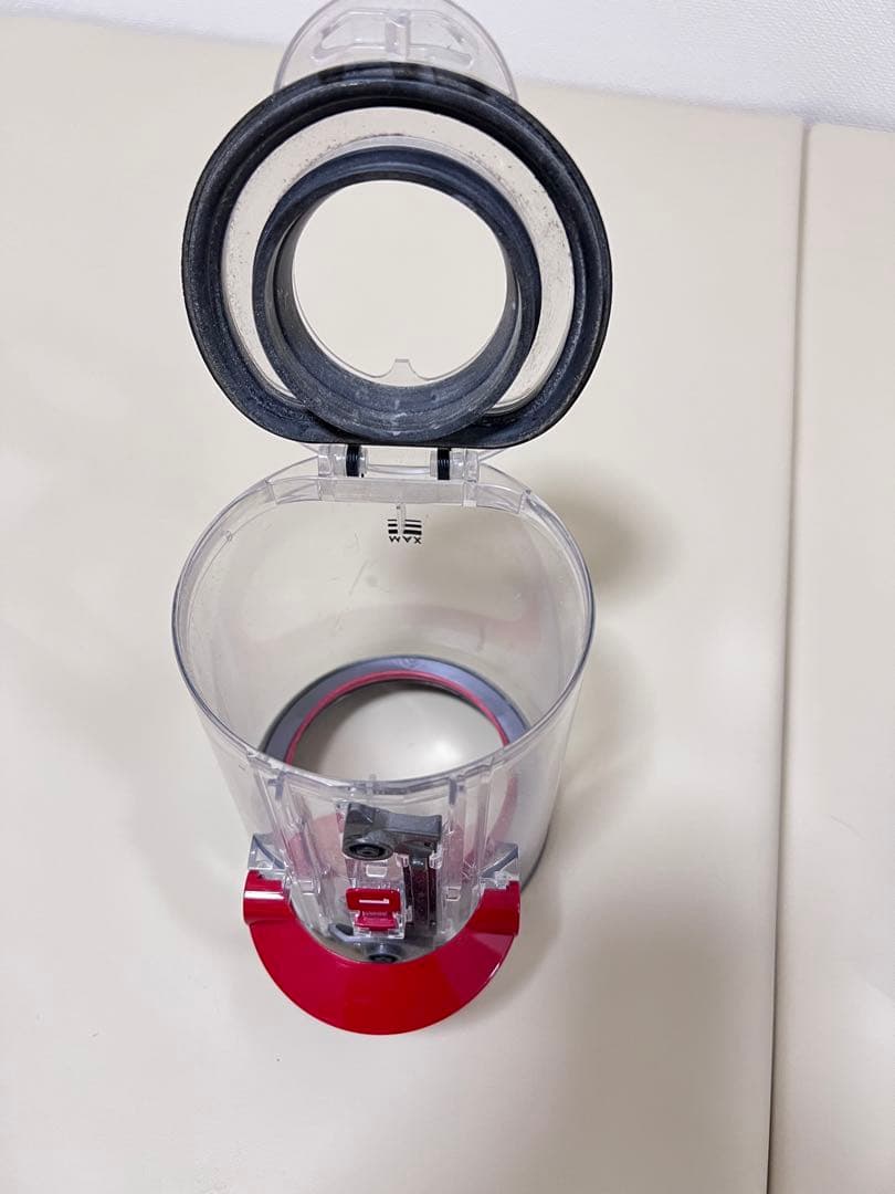 ダイソン Digital Slim Fluffy SV18 本体のみ