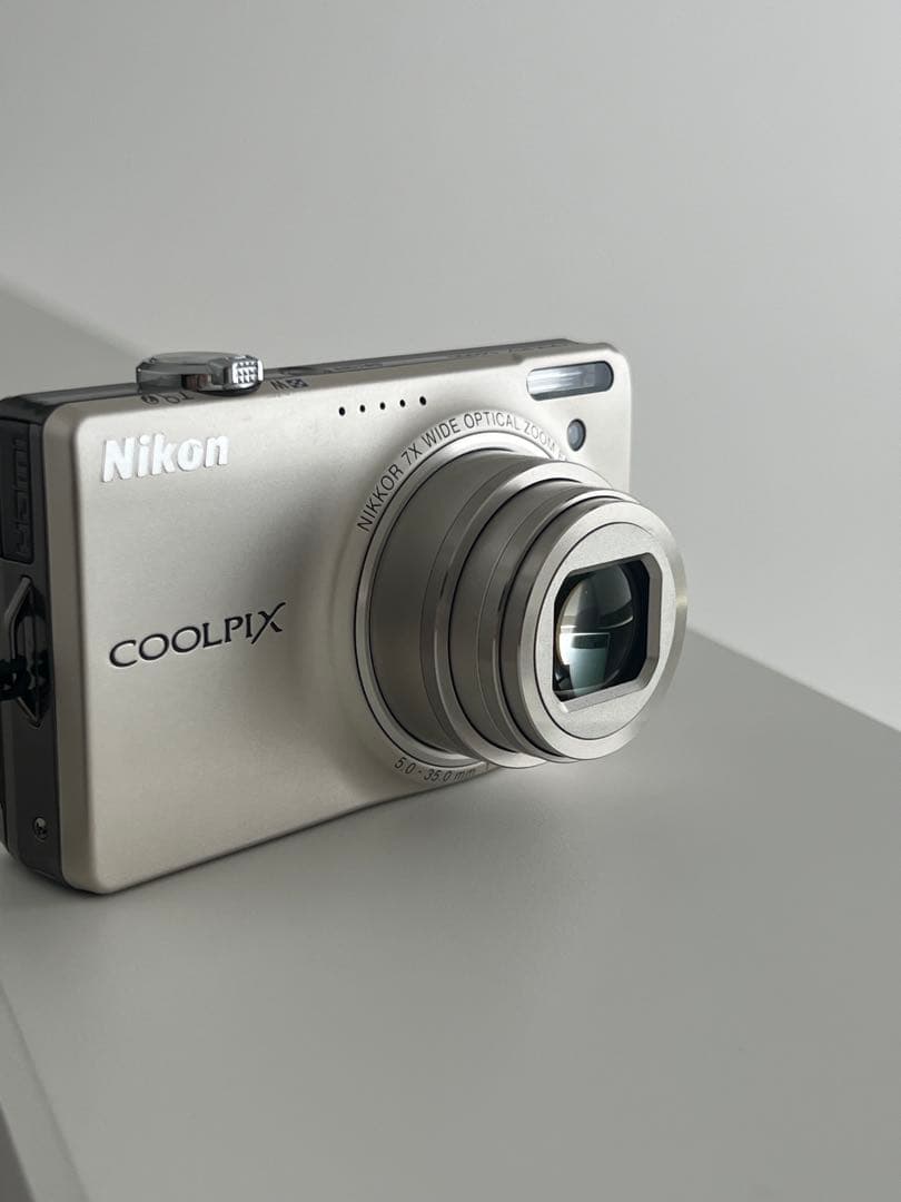 デジタルカメラ Nikon coolpix s6000