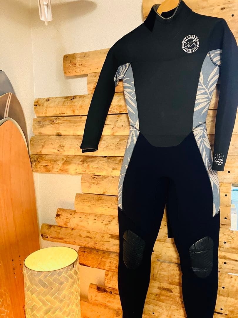 ★２回のみ着用★BILLABONG レディースセミドライM