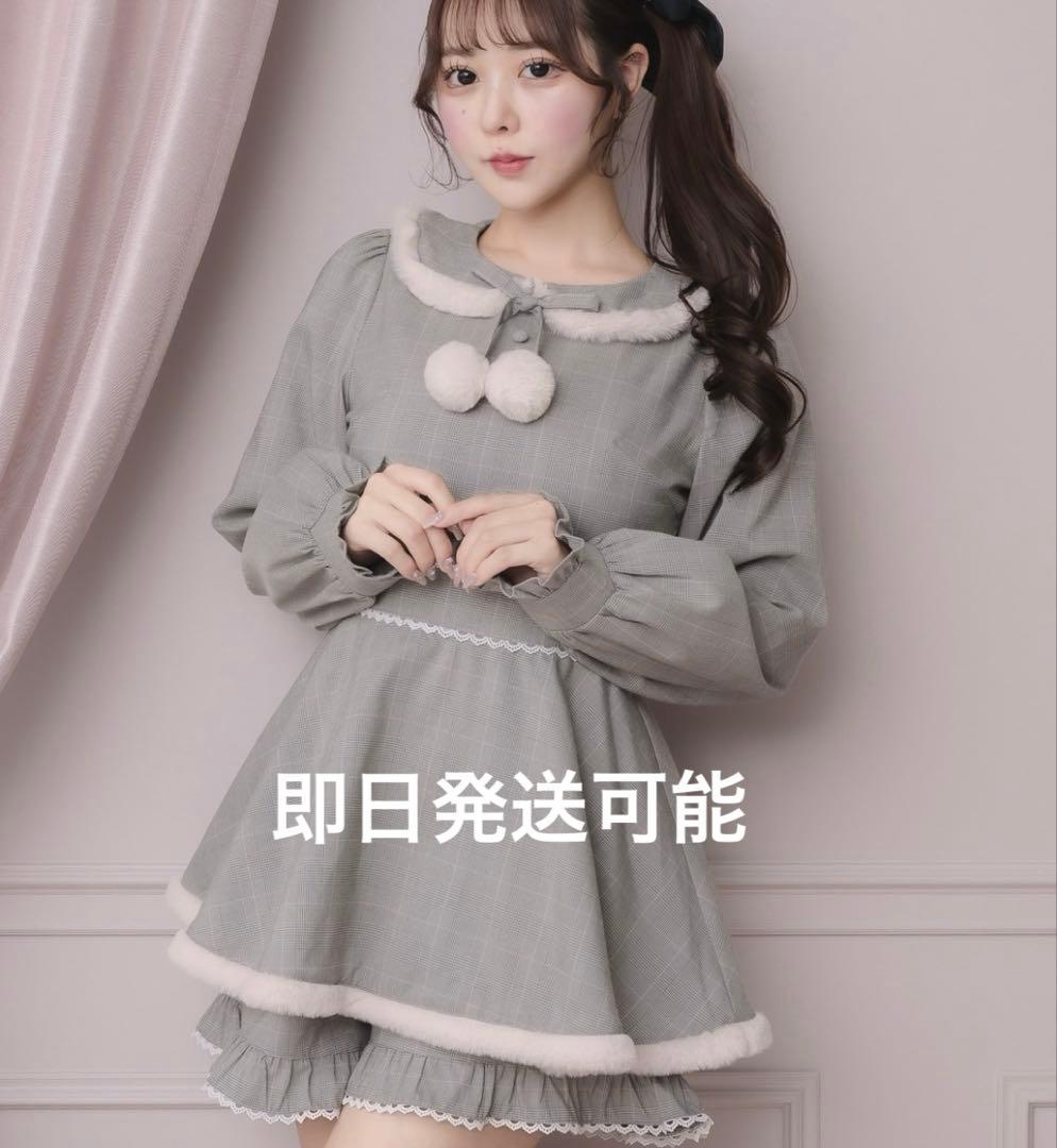 pium ファートリミングドーリーセットアップ ワンピース LIZLISA