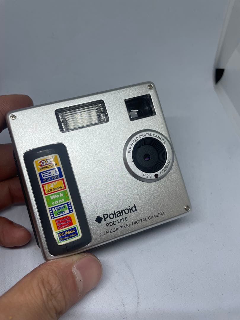 Polaroid PDC-210 2.1メガピクセルデジタルカメラ 通電確認