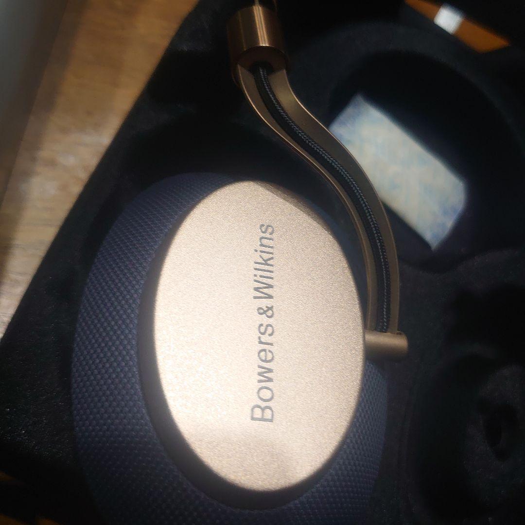 極上美品Bowers&WilkinsPXワイヤレスノイズキャンセリングヘッドホン