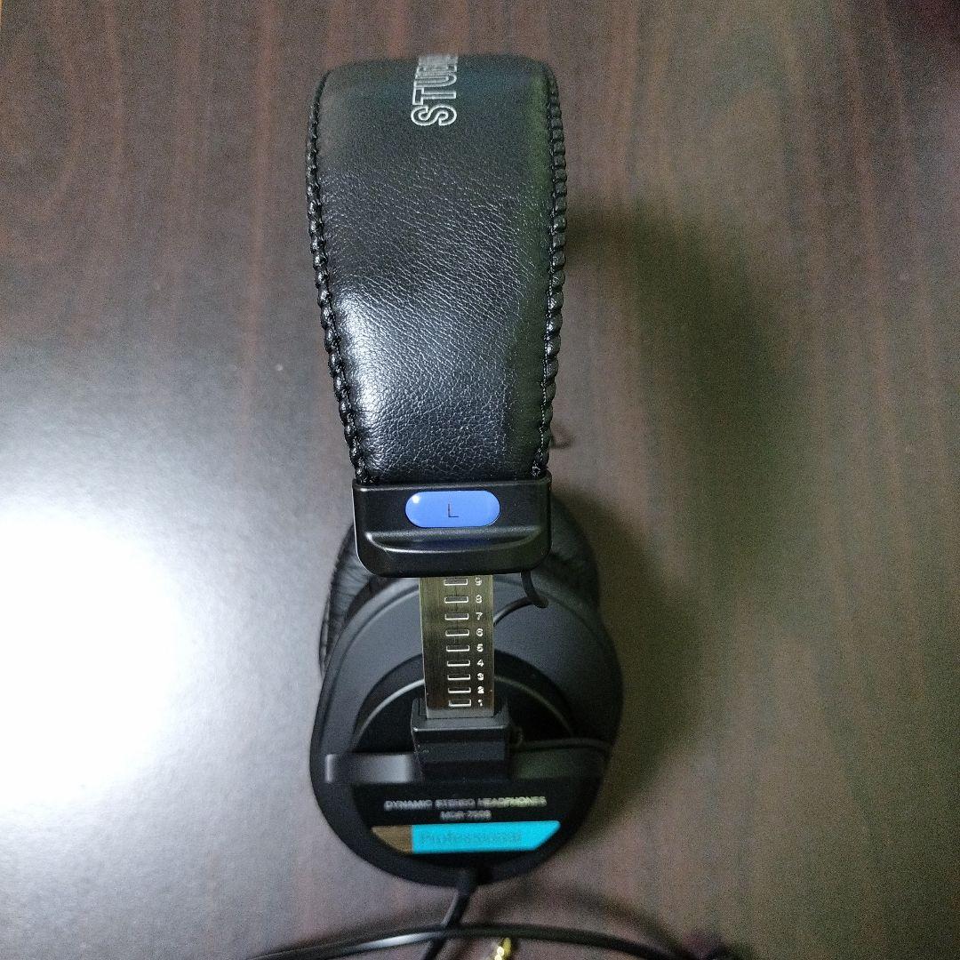 ヘッドホン mdr-7506