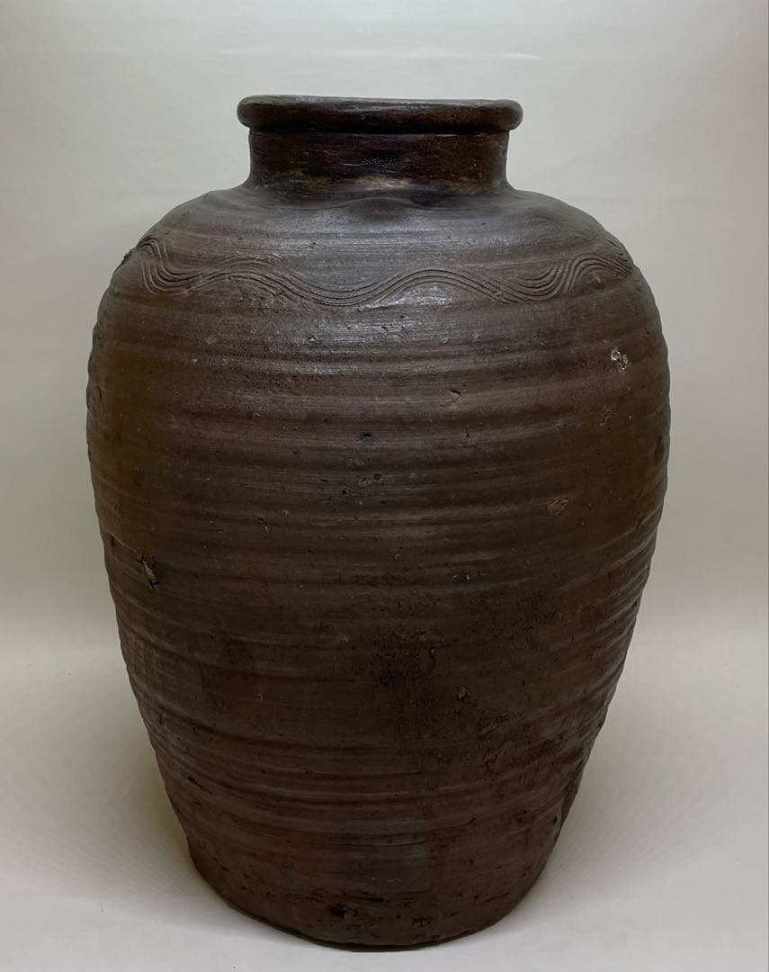 古備前　室町時代　波状文壺　下駄高台　34cm 　　　　　g0133