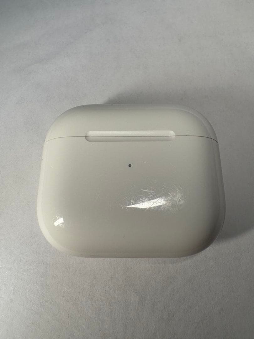 AirPods第3世代　本体 ホワイト 充電ケース付き