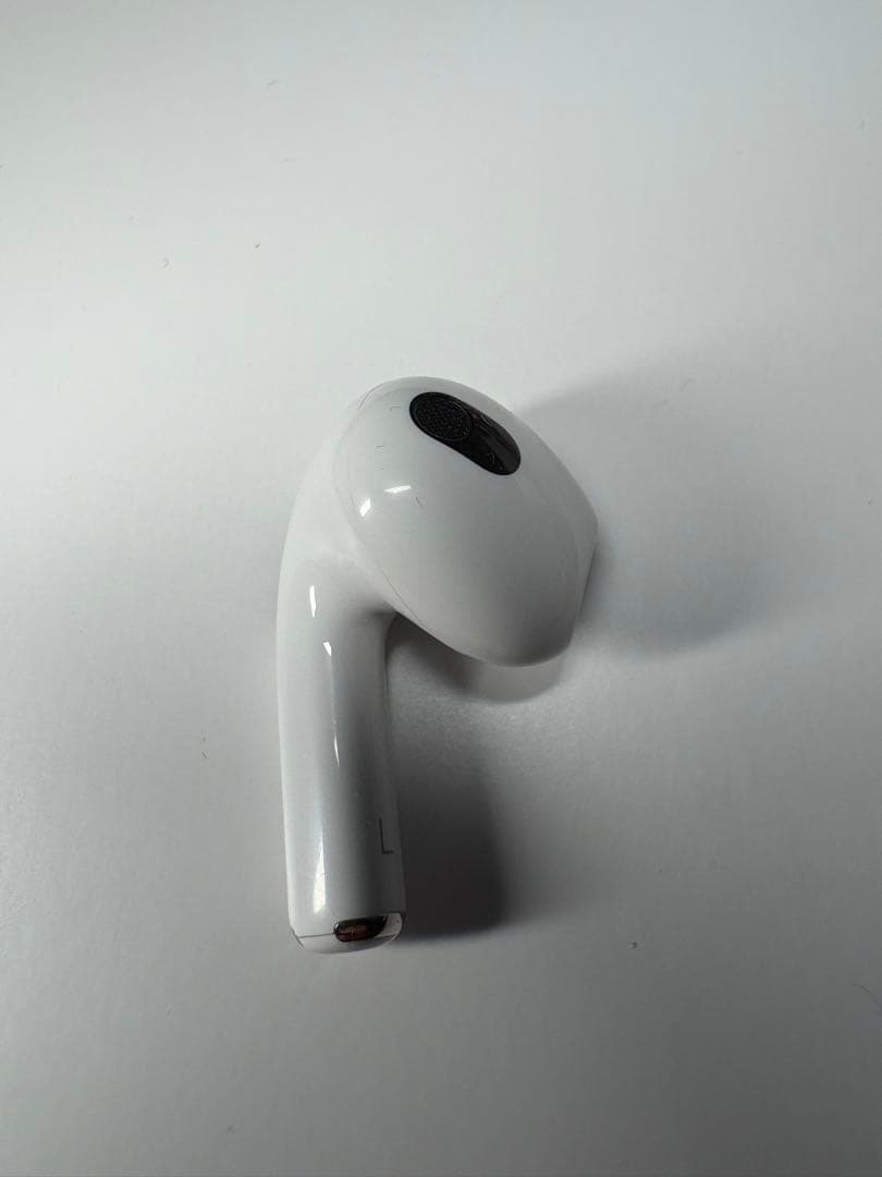 AirPods第3世代　本体 ホワイト 充電ケース付き