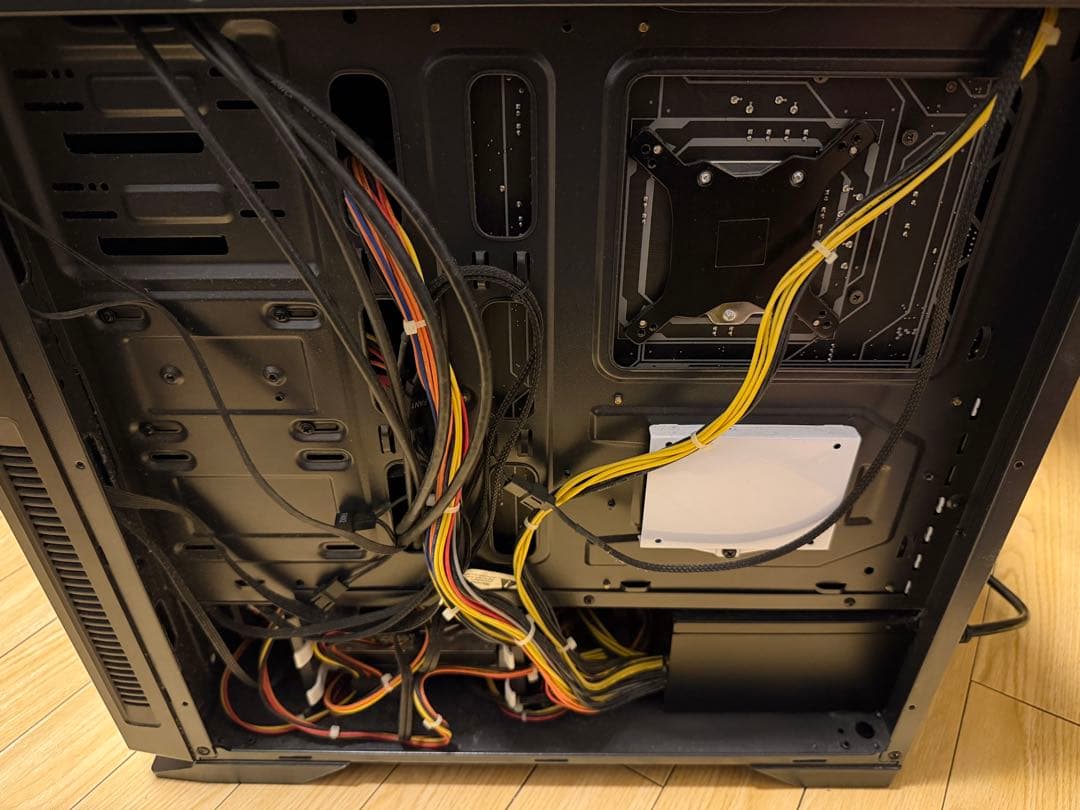 デスクトップPC/core i7-7700k/大容量1TB SSD