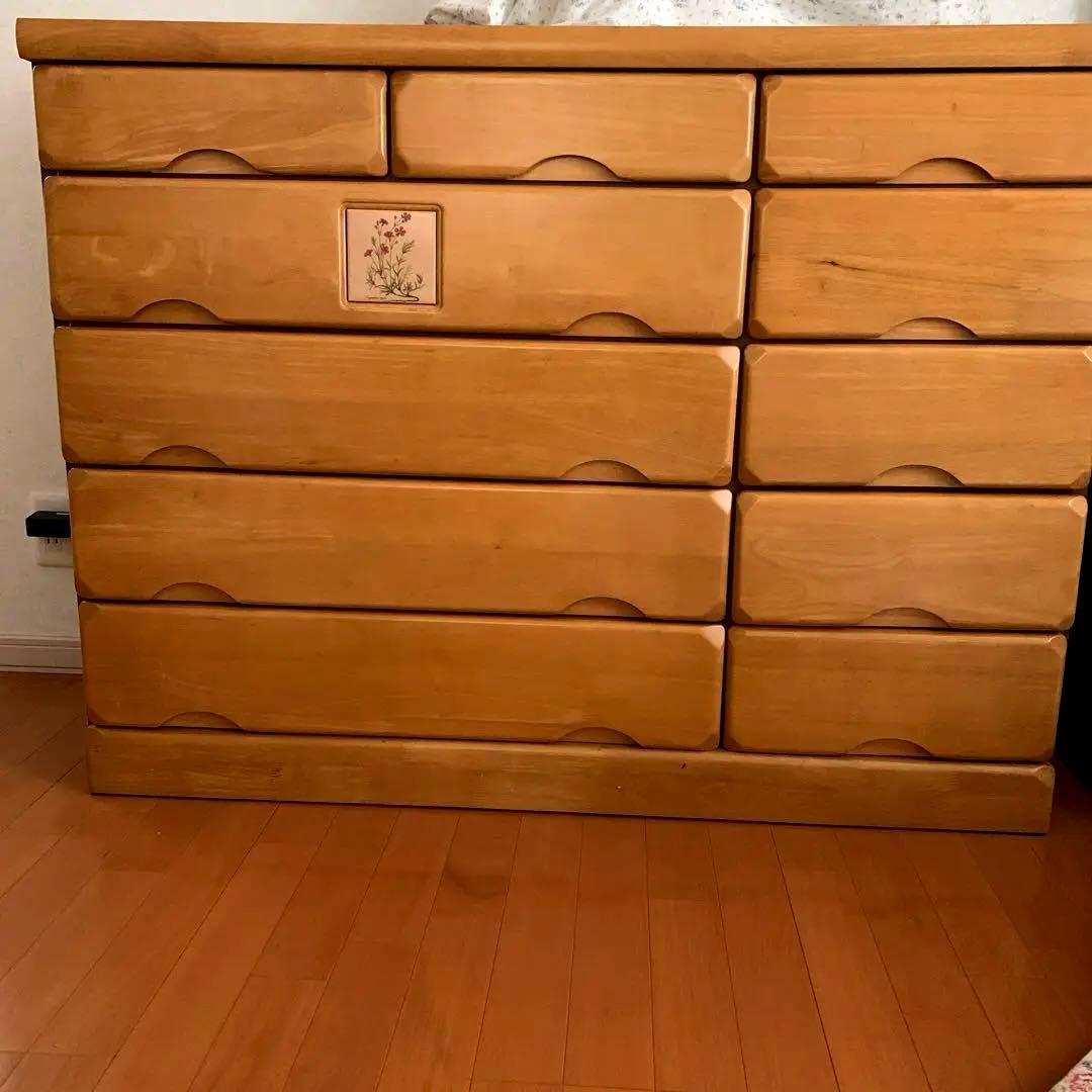 2/24迄の出品　洋服ダンス　120×40㎝