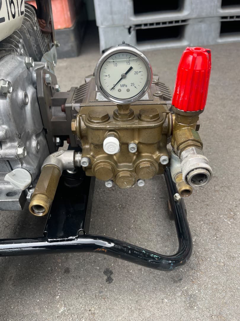 スーパー工業 エンジン式高圧洗浄機 SEC-1310-2N