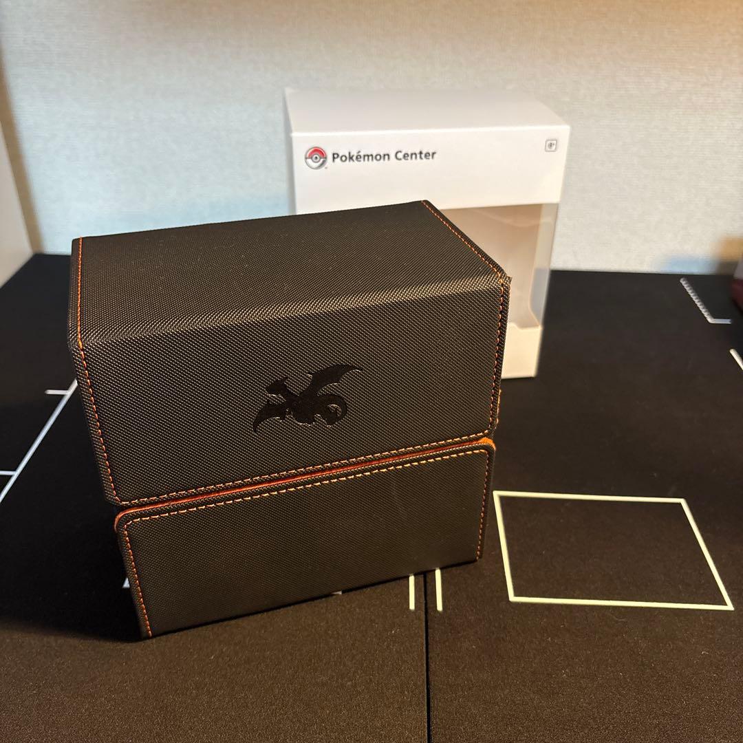 ポケモンカード 海外限定サプライ　灼熱のリザードン プレミアムダブルデッキケース