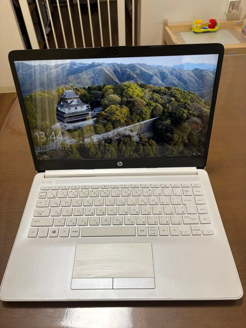 Windowsノート本体 HP Laptop 14s-dk0098AU