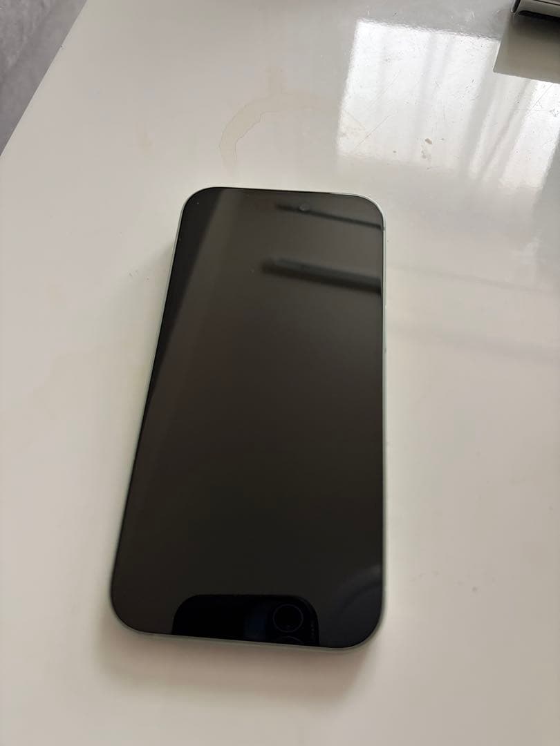 Apple iPhone 15ミントグリーン 本体