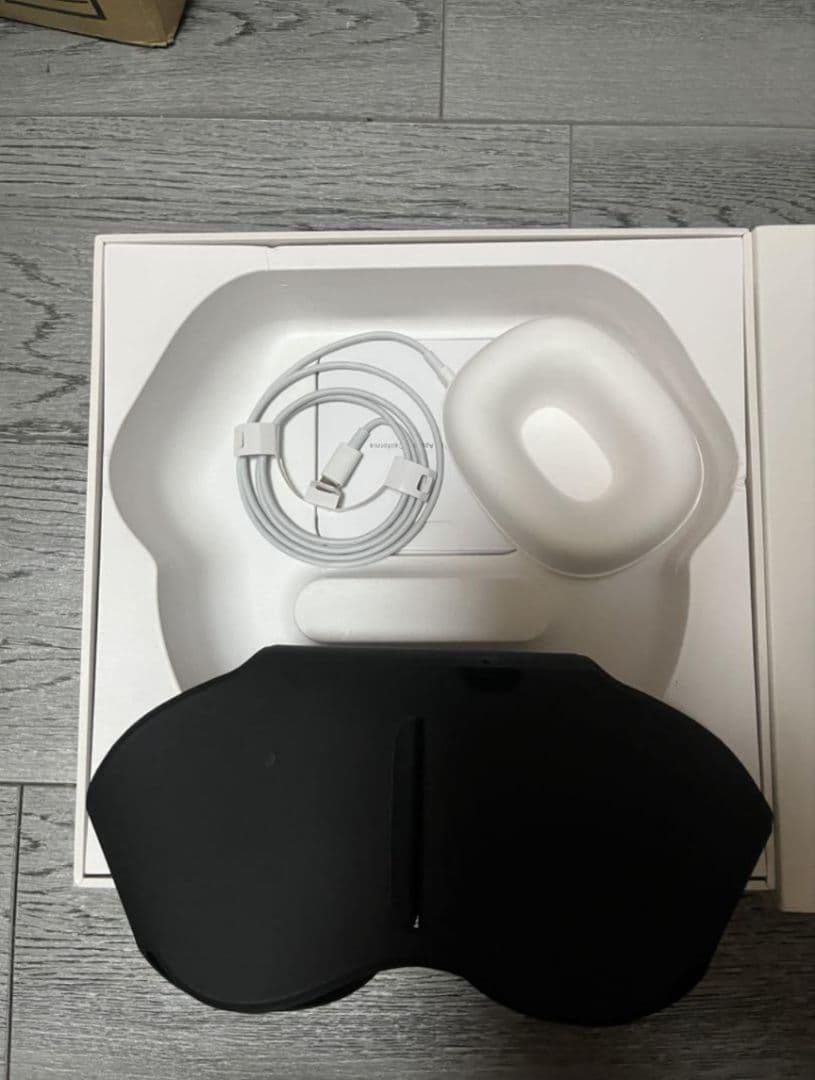 ヴ*ず様 【美品】AirPodsmax スペースグレー