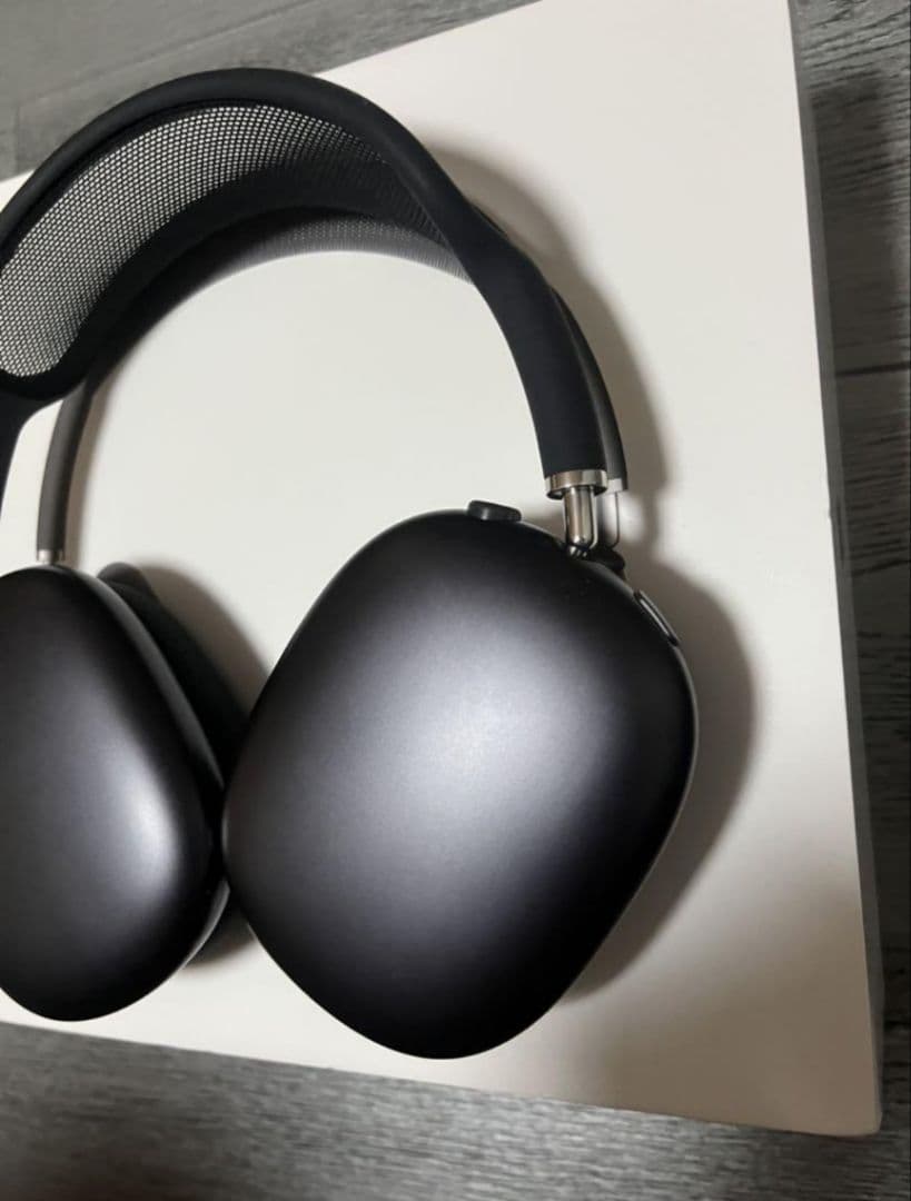 ヴ*ず様 【美品】AirPodsmax スペースグレー