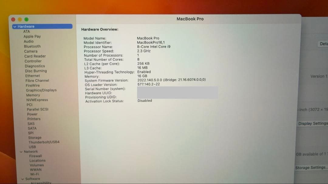 MacBook本体 MacBook Pro 2.3GHz i9 16GB 1TB