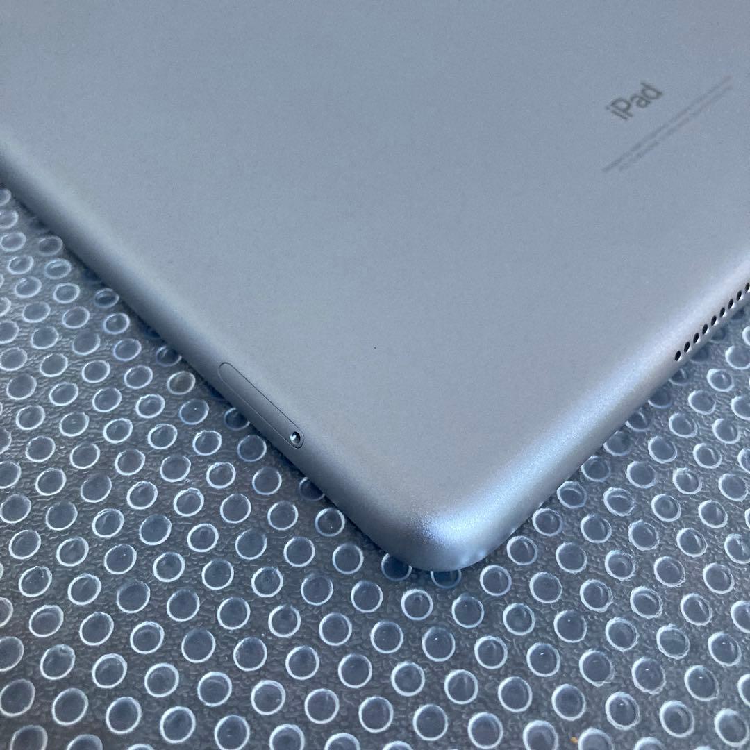 3953【早い者勝ち】iPad6 第6世代 32GB SIMフリー☆