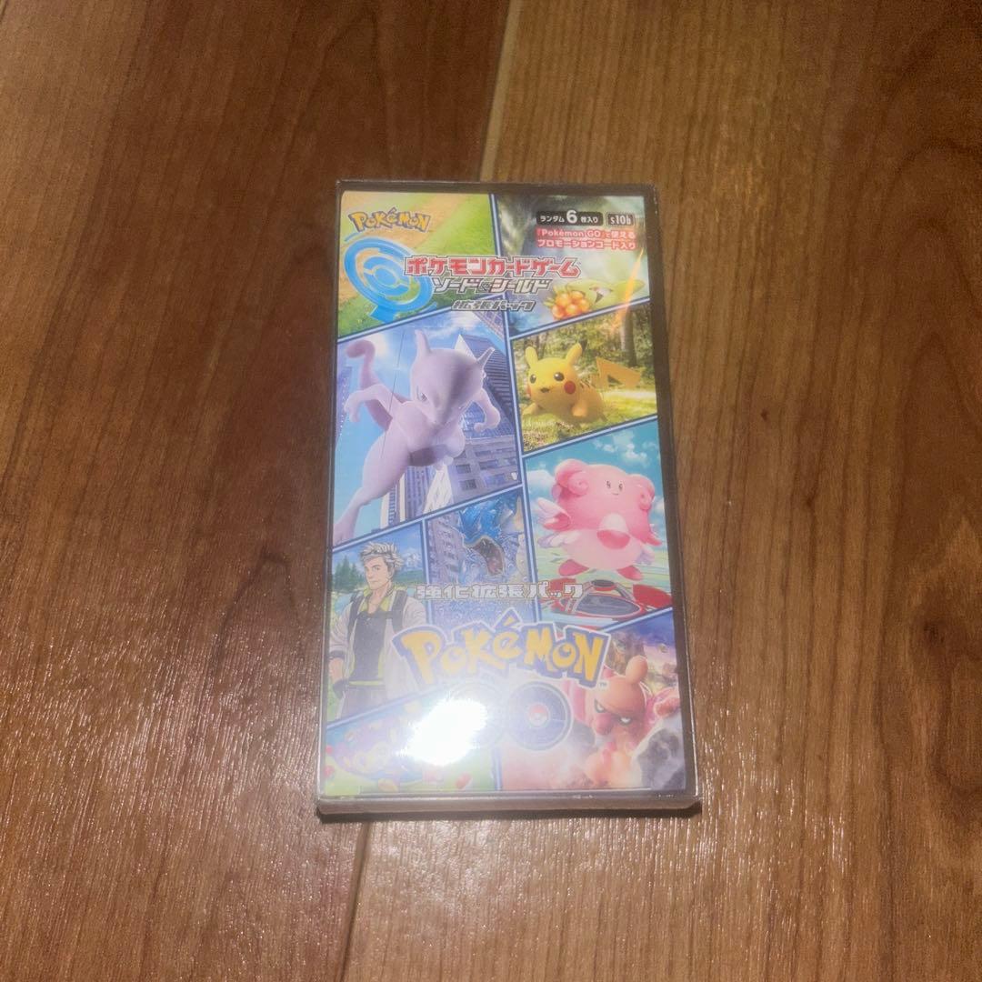 ポケモンGOシュリンク付き