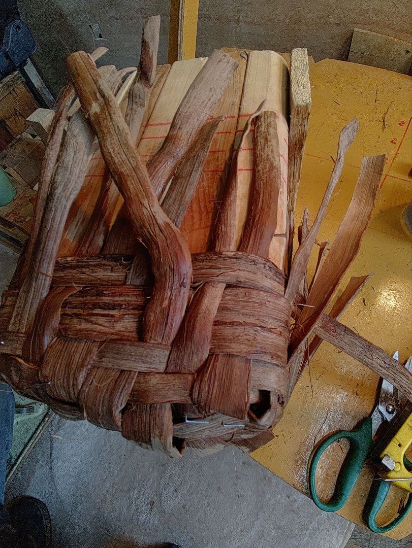 an。信州安曇野の山葡萄かごバック。里山手仕事。