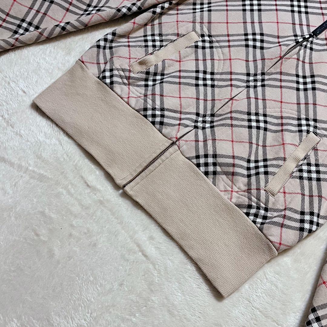 バーバリーブルーレーベル ノバチェック ホースロゴ刺繍 ジップアップパーカー