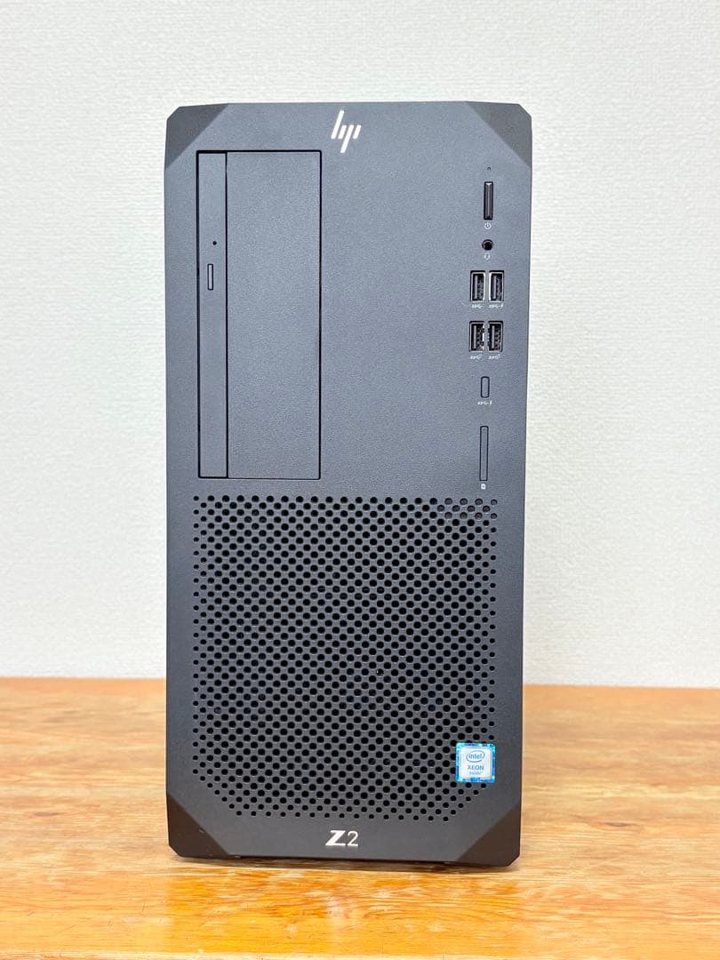 ベアボーン状態のHP Z2 Tower G5 Workstation