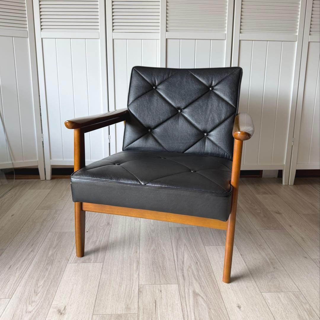 ①カリモク Kチェア 1Pソファ WS1180BW レトロ 1人掛けソファ