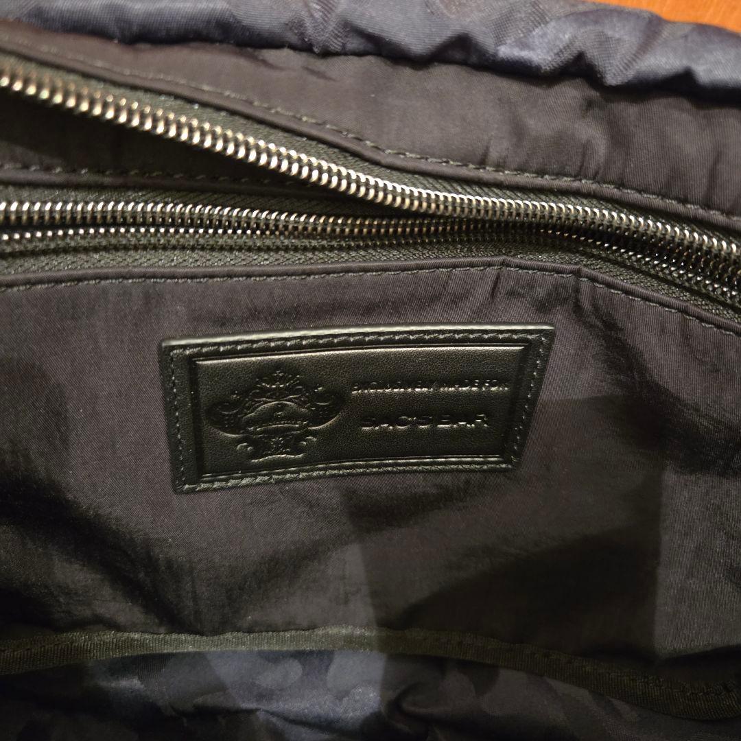 専用【極美品】Orobianco ブラック ショルダーバッグ　サックスバー