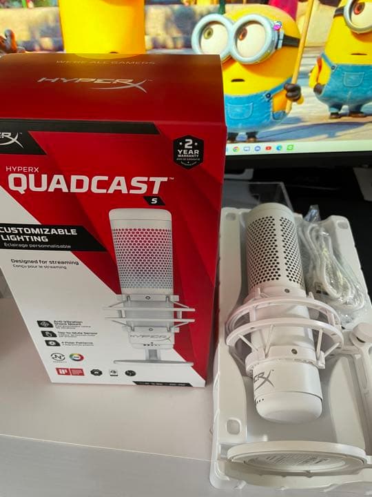 HyperX QuadCast Sスタンドアロンマイク