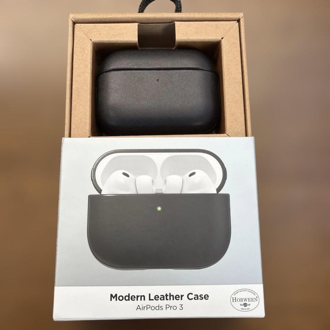 c*i様 NOMAD Modern Leather Case AirPods P