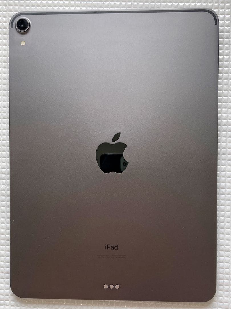 iPad Pro 11 第1世代 WiFi 512GB ＆ キーボード