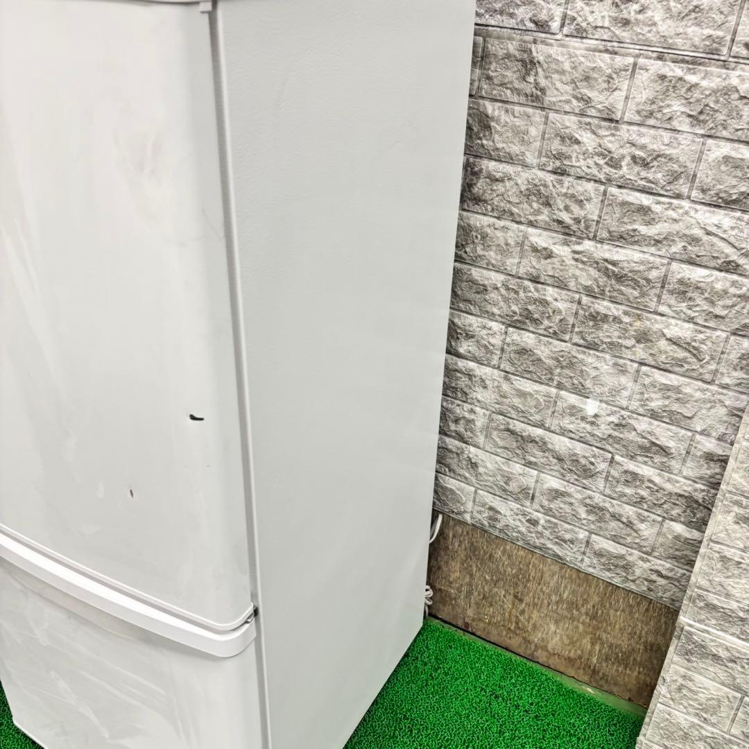 586 パナソニック　2023年製　一人暮らし用　冷蔵庫　小型　マットカラー