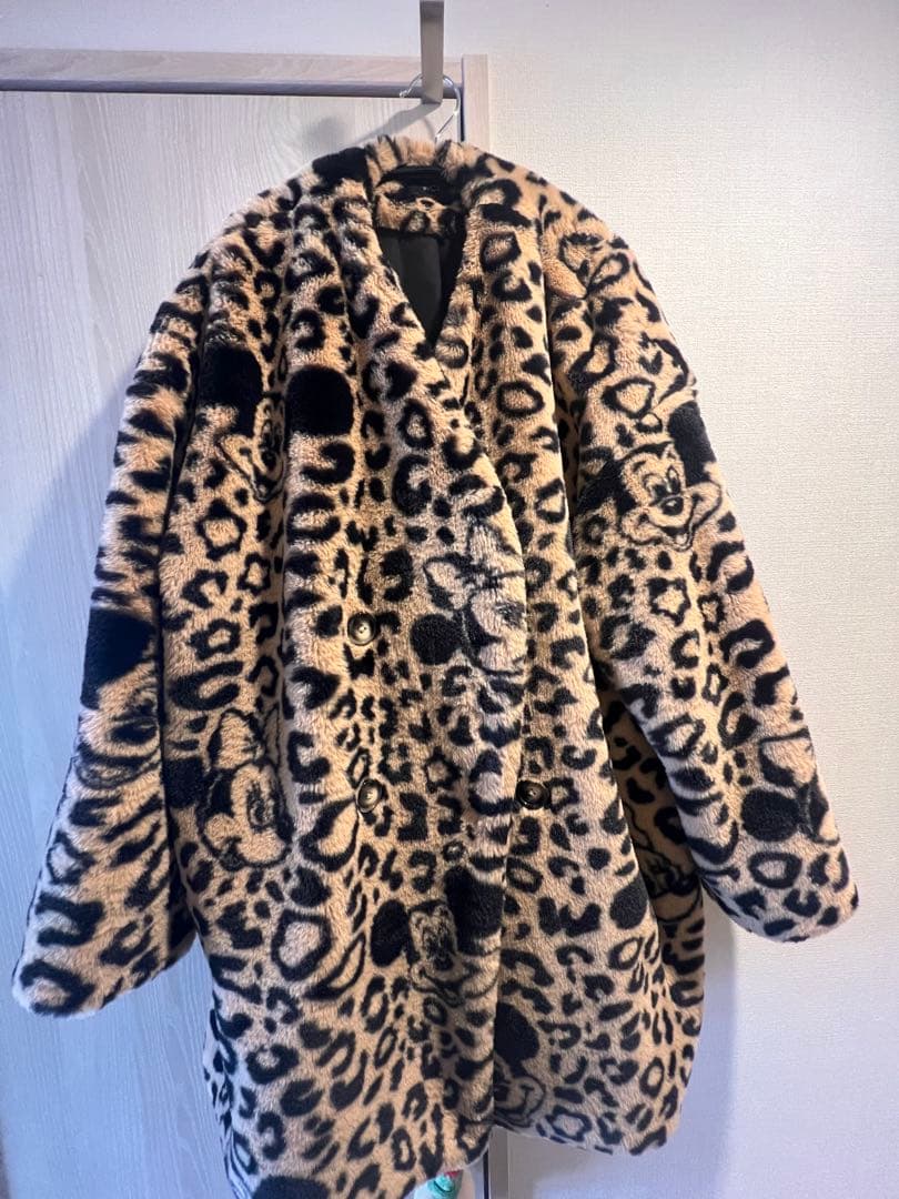 wcj ミッキー　ミニー　Disney レオパードデザインコート