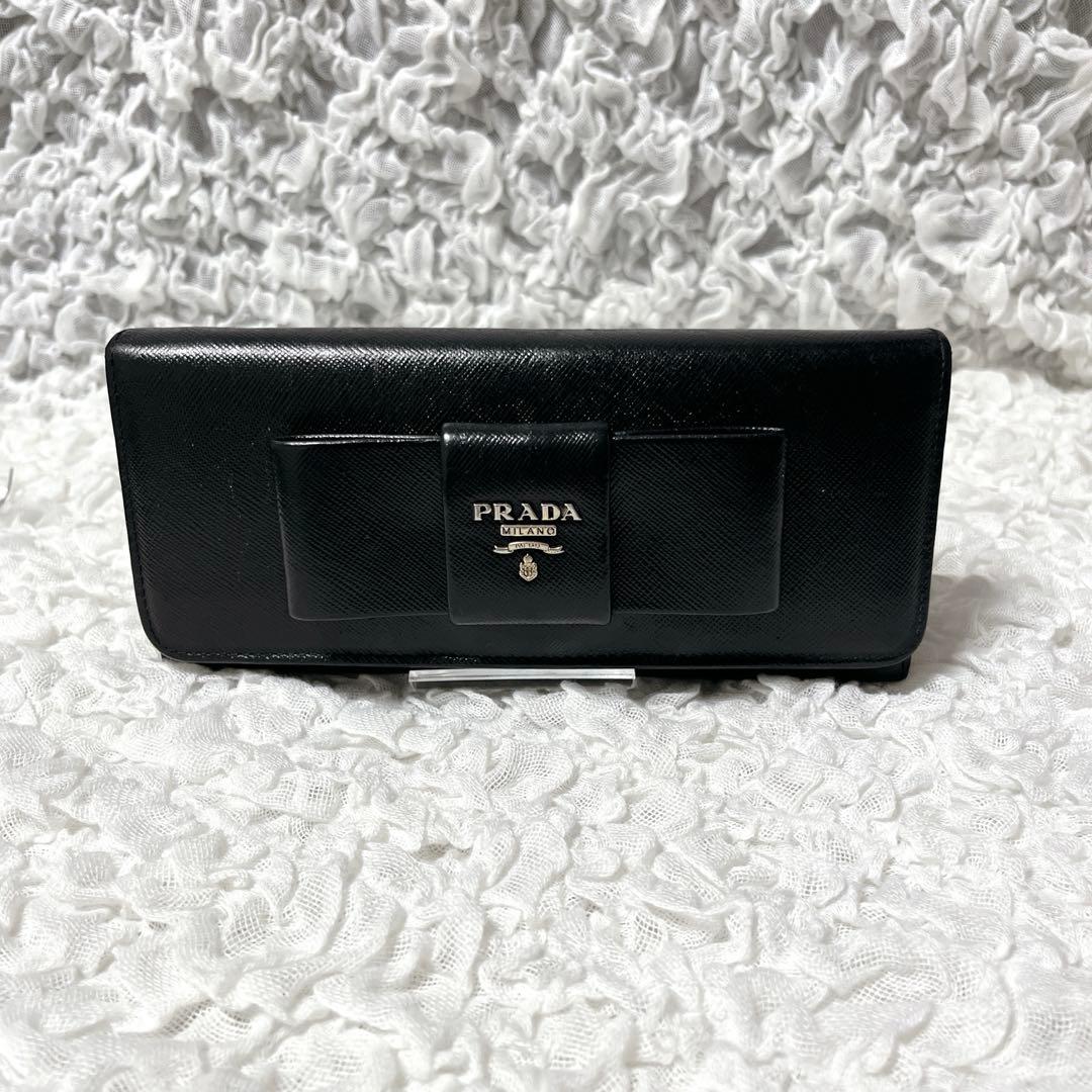 大人気✨PRADA 長財布　サフィアーノ　リボン　　プラダ　レザー　二つ折り