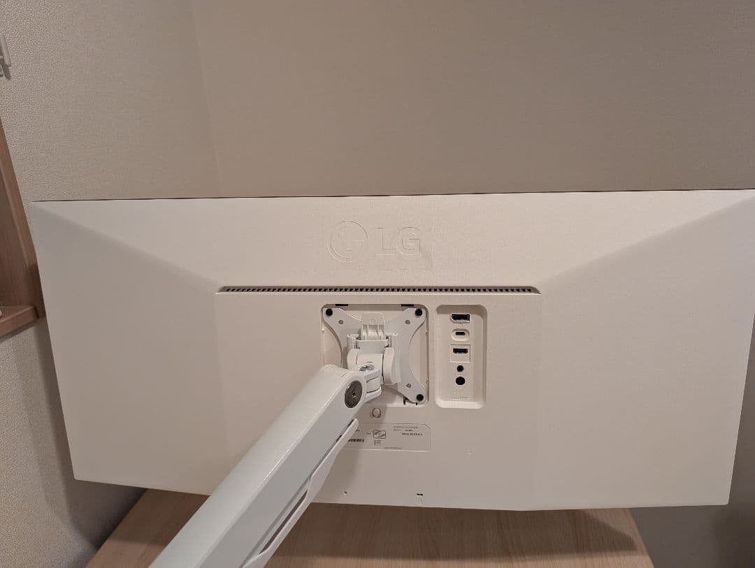 LG34型(21:9)ウルトラワイドモニター 34WQ650-W