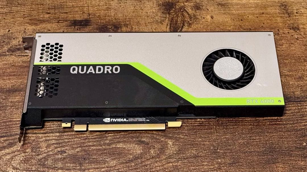 NVIDIA RTX 4000 グラフィックカード