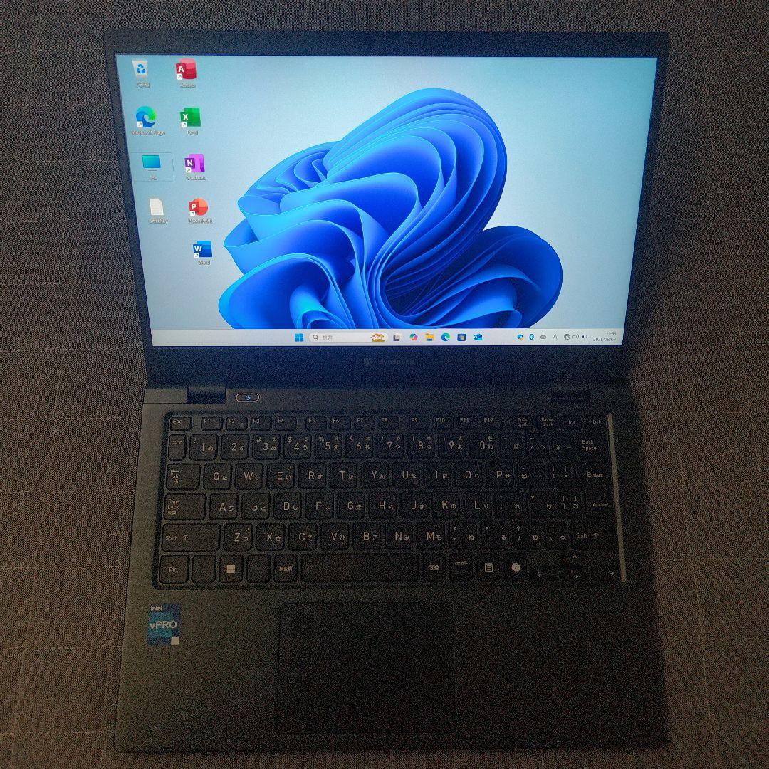 美品 Dynabook 超軽量 驚速 13世代i5 16GB 新品1TB